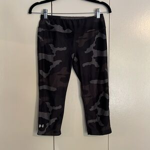 Under Armour Cropped Leggings Camo Small